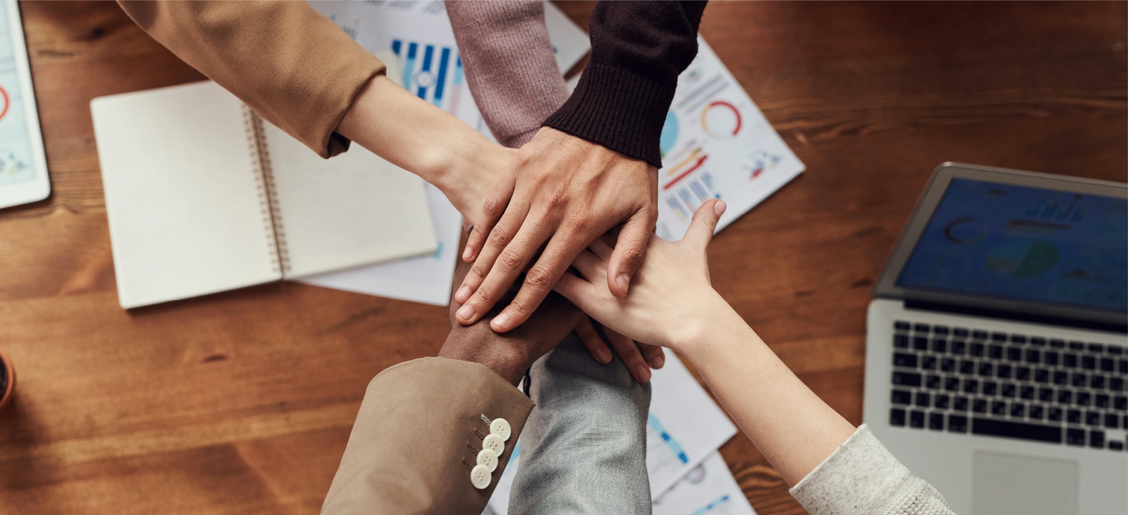 Nosotros - Ethereal Room